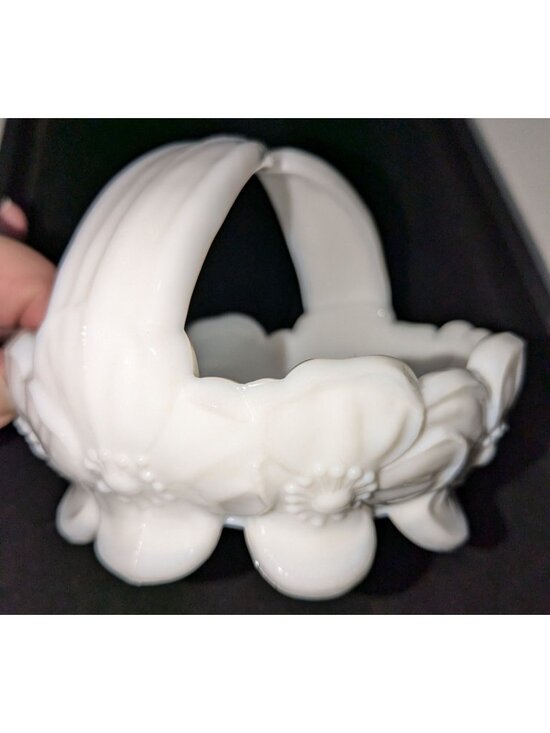 Vintage Westmoreland Milk Glass Candy Dish Basket Dogwood Design Split Handle - Picture 2 of 11